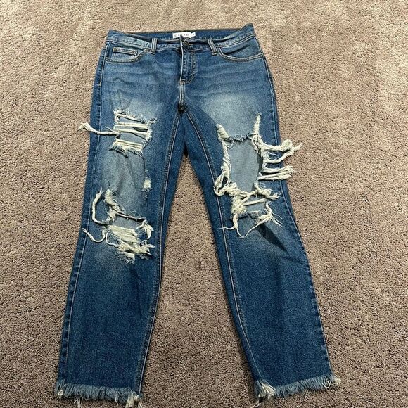 Cello Denim - Cello! Like new! Heavy distressing ! Size 5!